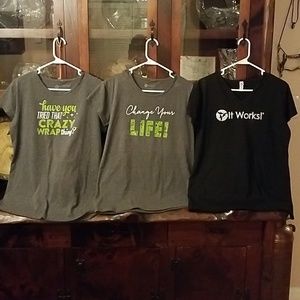 Women's It Works tops & scarf